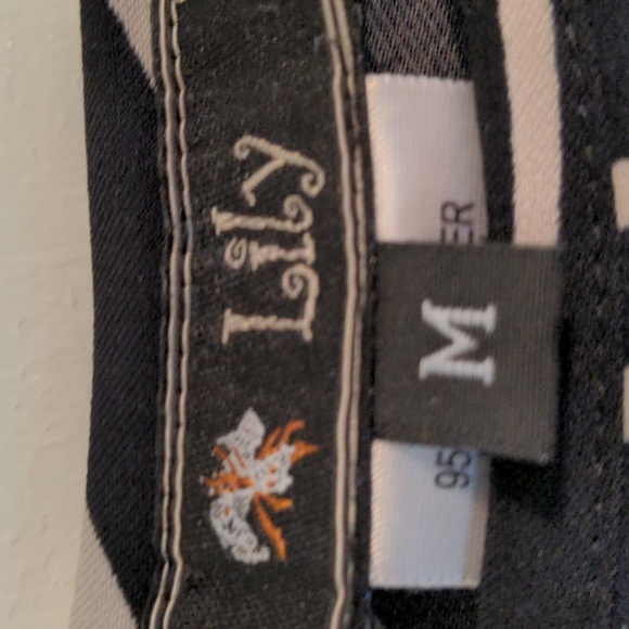 Lily Dress - Picture 3 of 4